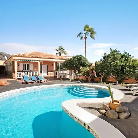 Holiday home Eveas *